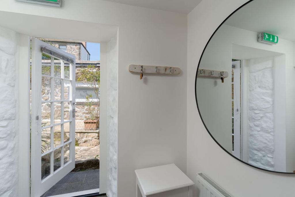 The Old Pilchard Works Bed and Breakfast Mousehole Exteriör bild